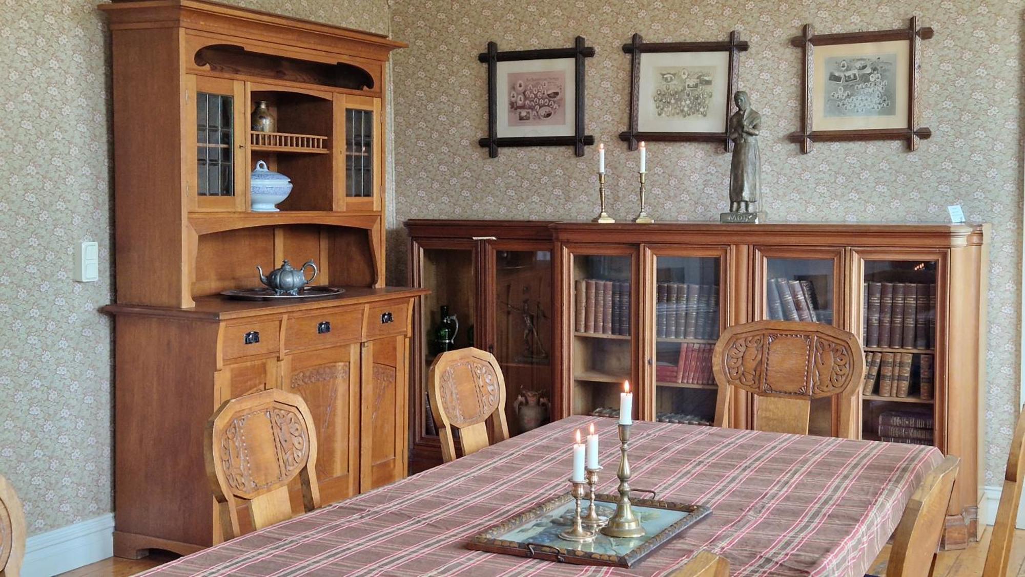 בית הארחה Floda  	Naeaes Slott מראה חיצוני תמונה