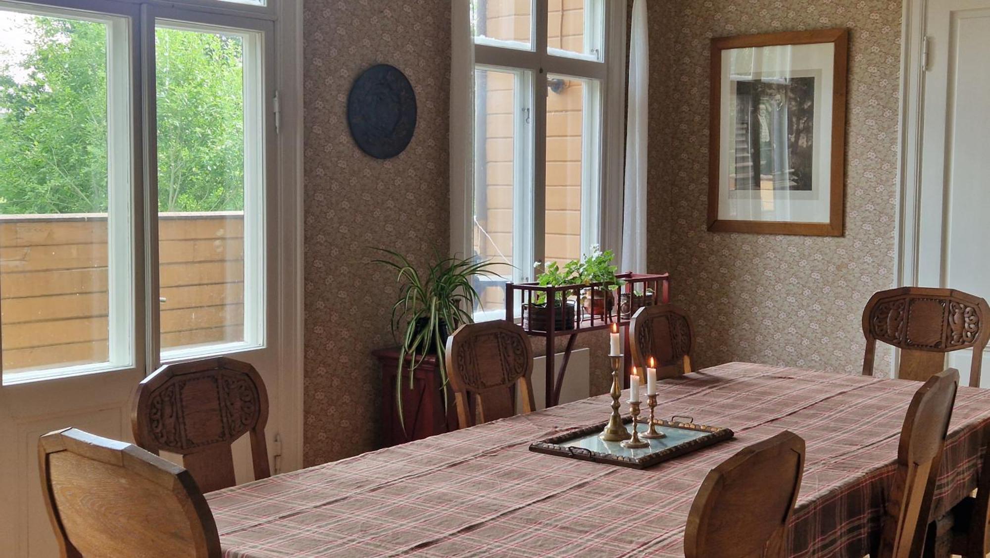 בית הארחה Floda  	Naeaes Slott מראה חיצוני תמונה